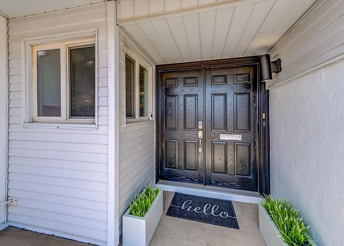 Mulberry Residence, With Heated Pool, Sleeps 15, Pet Friendly Scottsdale